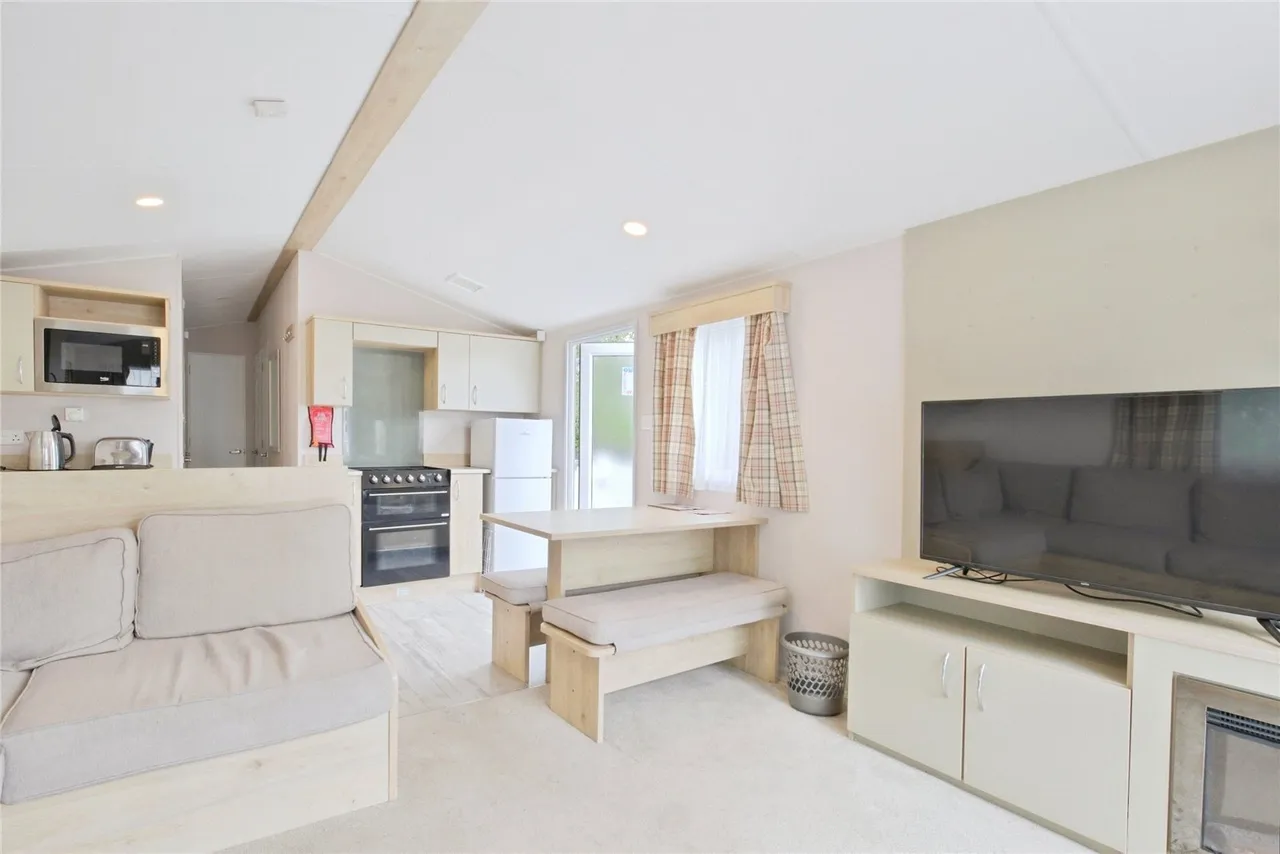 Arne View, Rockley Park, BH15, photo 3