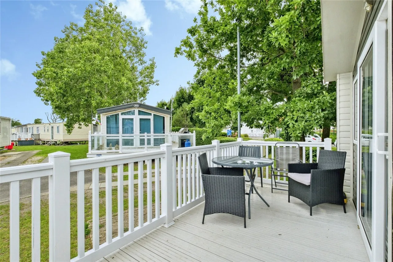 Arne View, Rockley Park, BH15, photo 4
