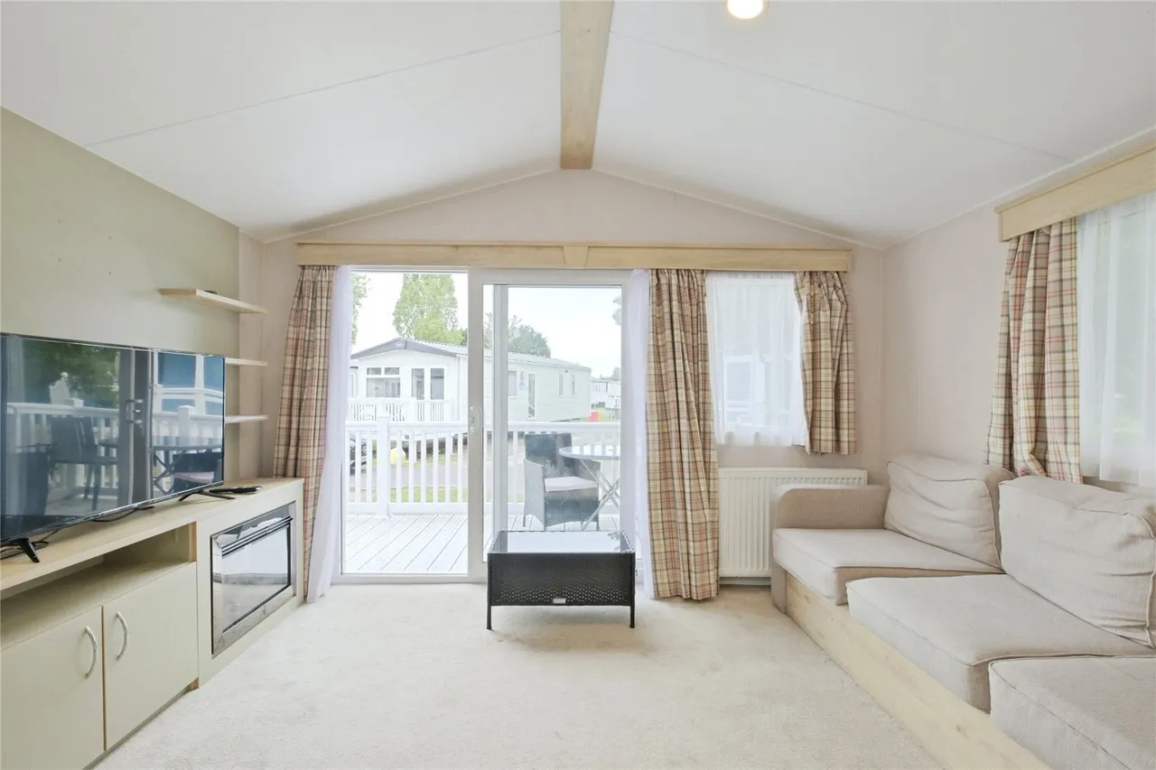 Arne View, Rockley Park, BH15, photo 6