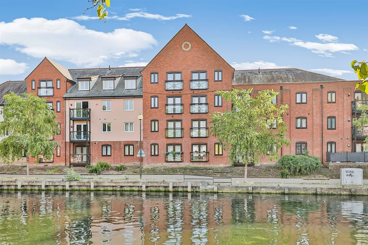 2 bed flat for sale, Wherry Road, Norwich, NR1