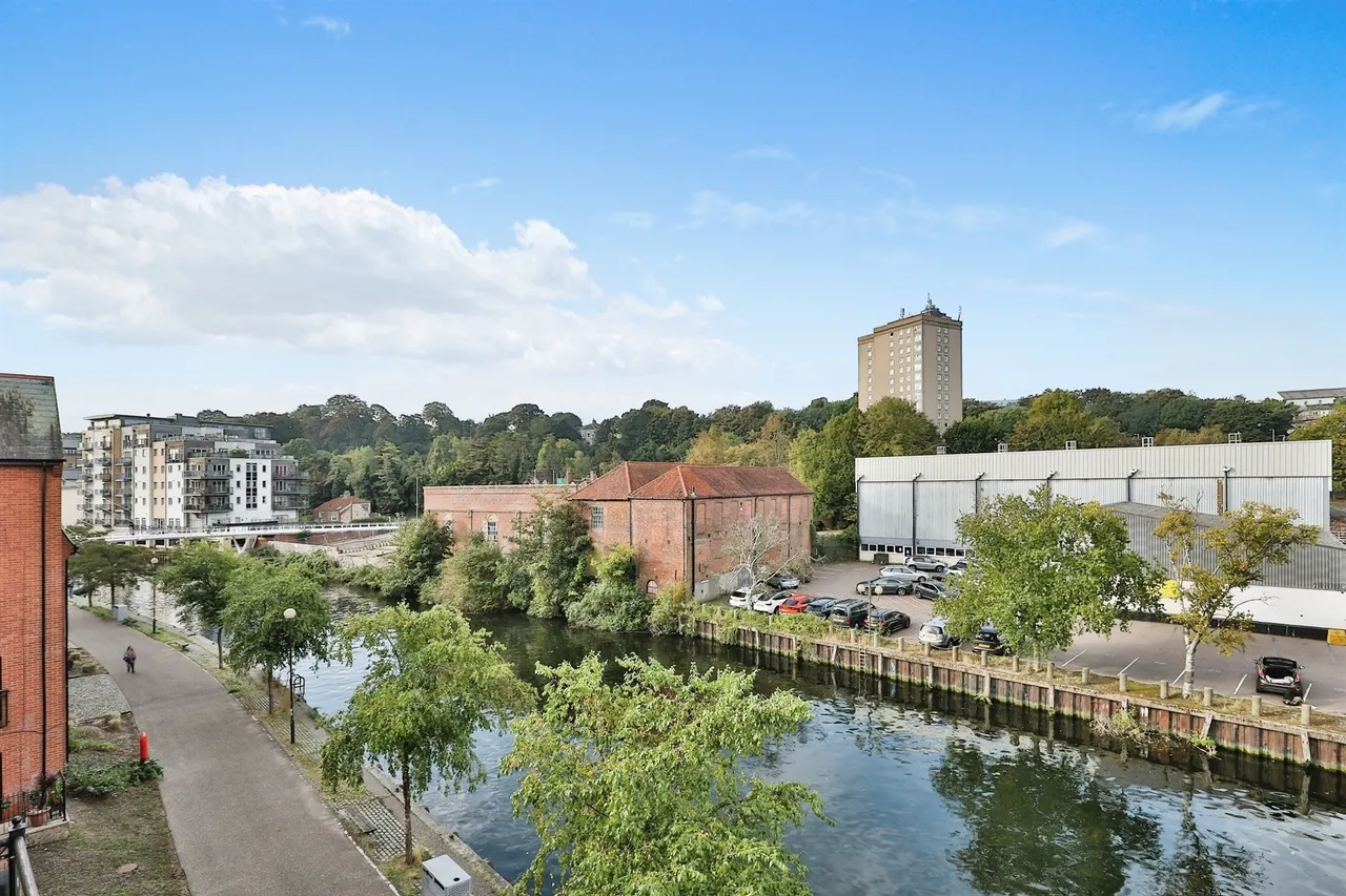 Wherry Road, Norwich, NR1, photo 3