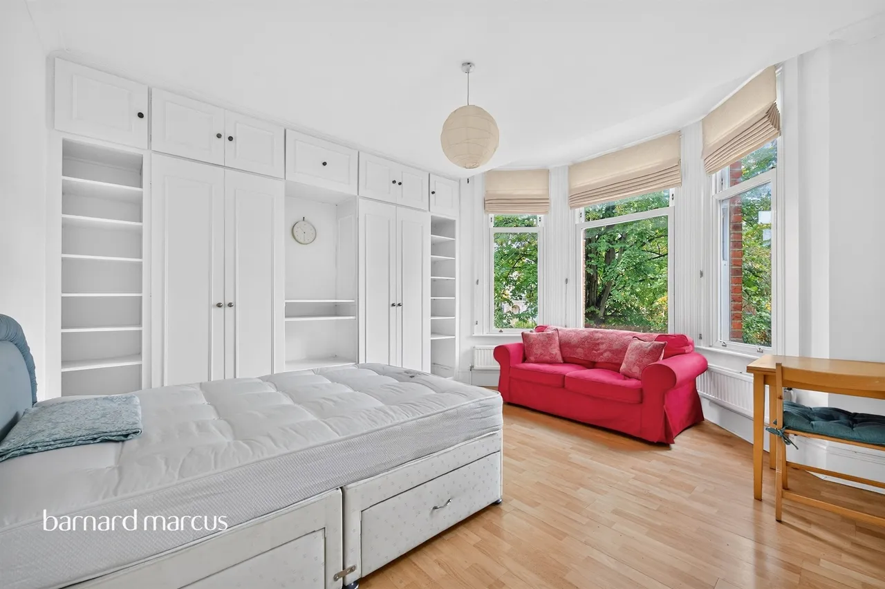 Parklands, Surbiton, KT5, photo 2