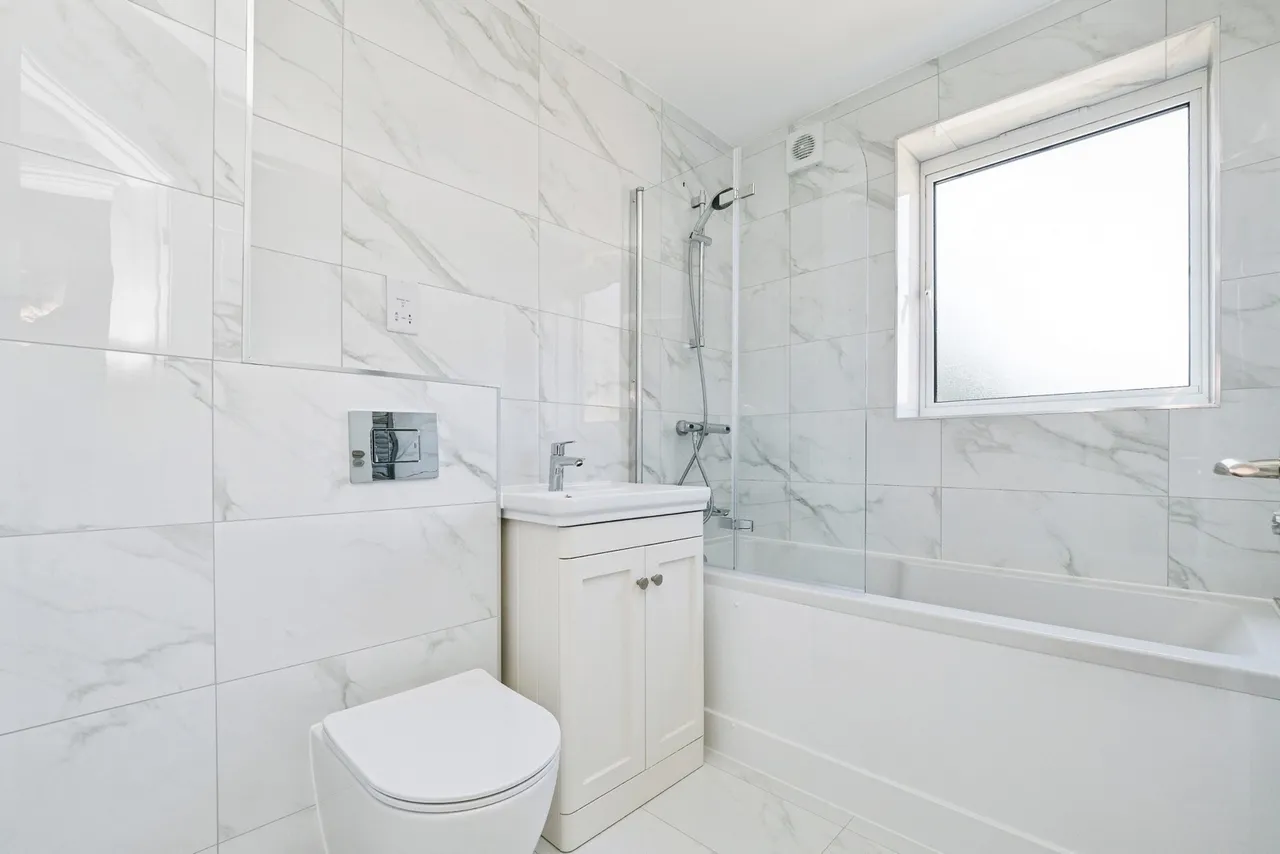 Wakefield Street, London, E6, photo 19