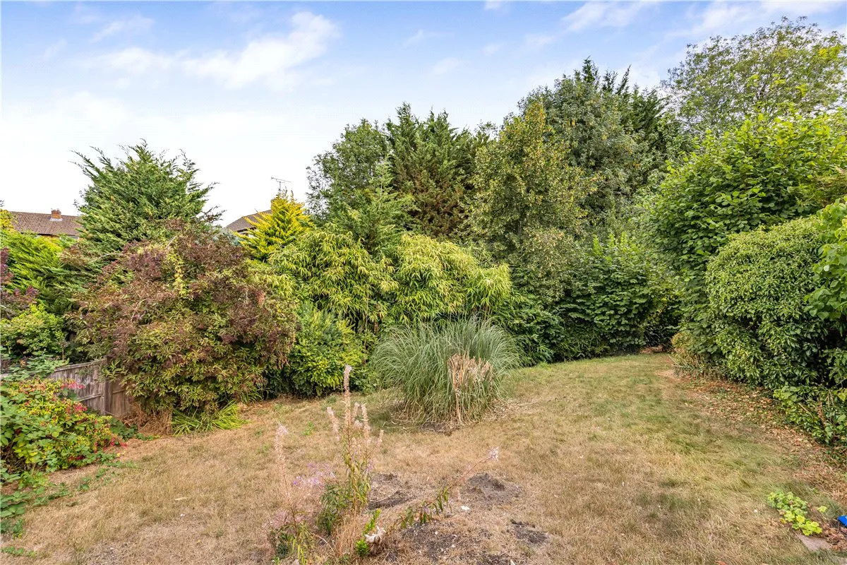 Lionel Close, Wendover, HP22, photo 15