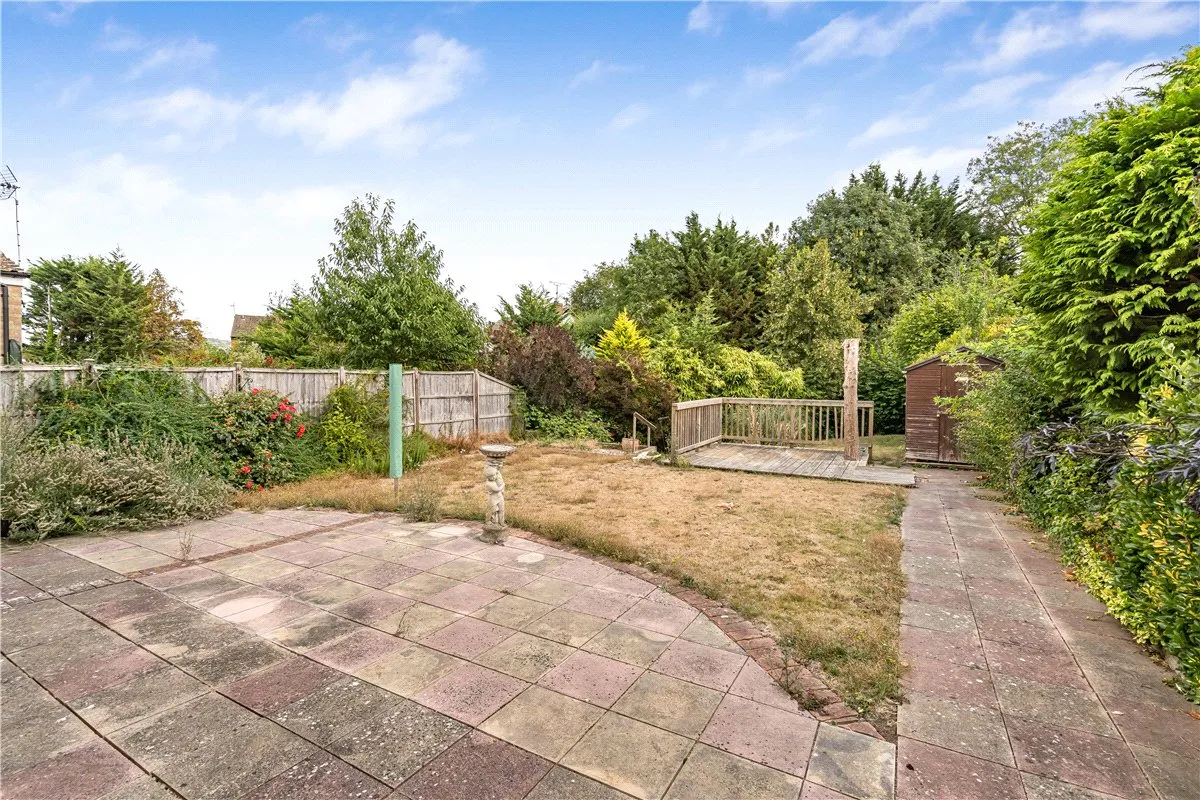 Lionel Close, Wendover, HP22, photo 13