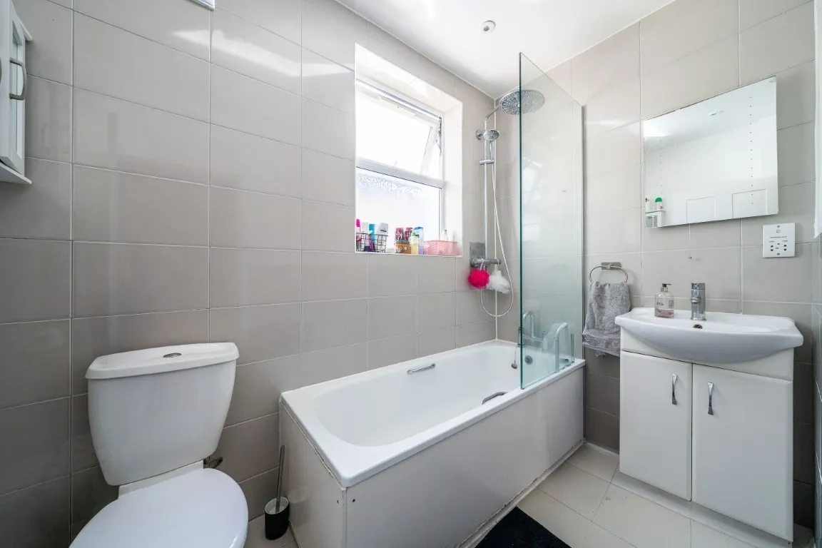 Kettering Street London SW16, photo 6