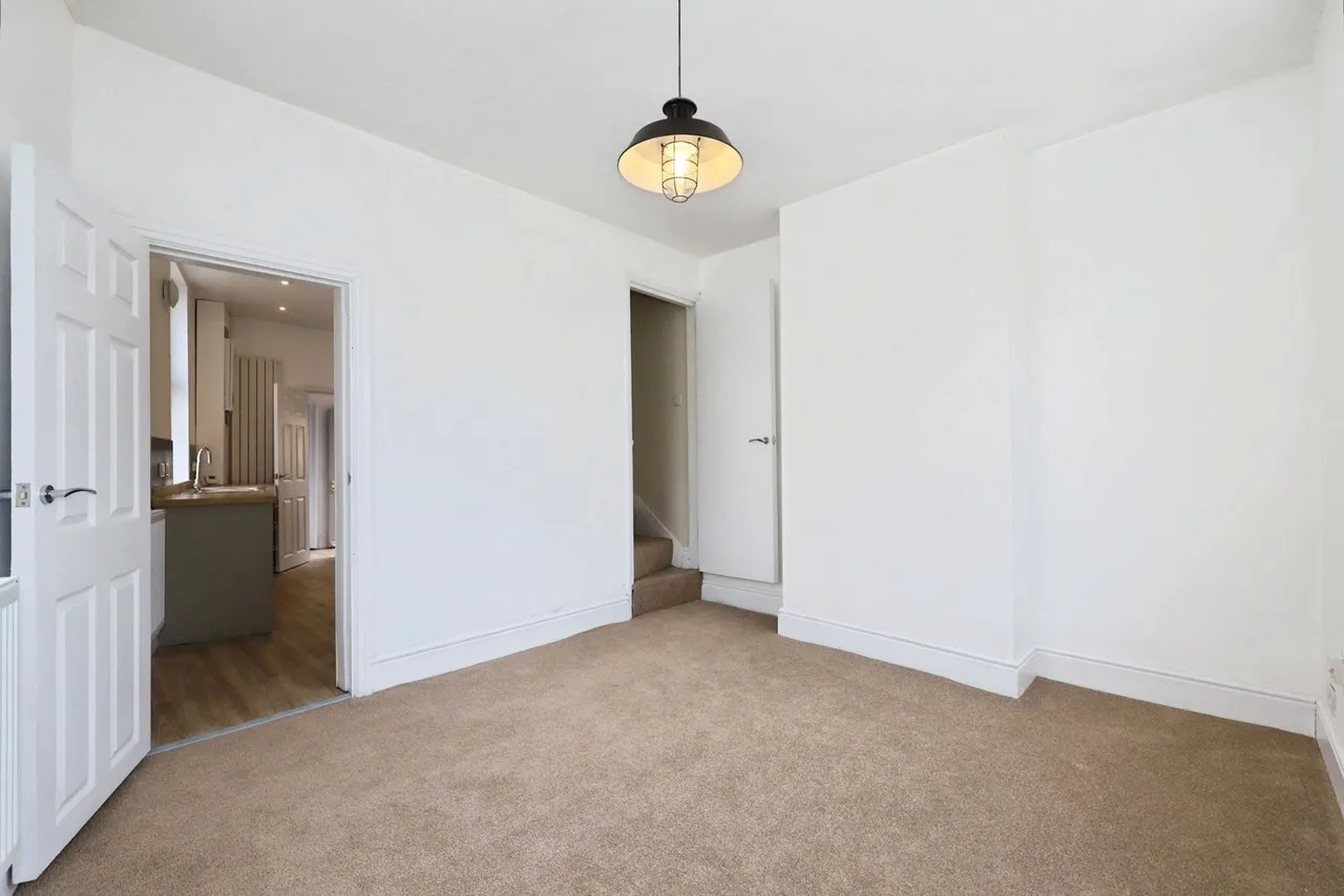 Radford Avenue, Kidderminster, DY10, photo 9