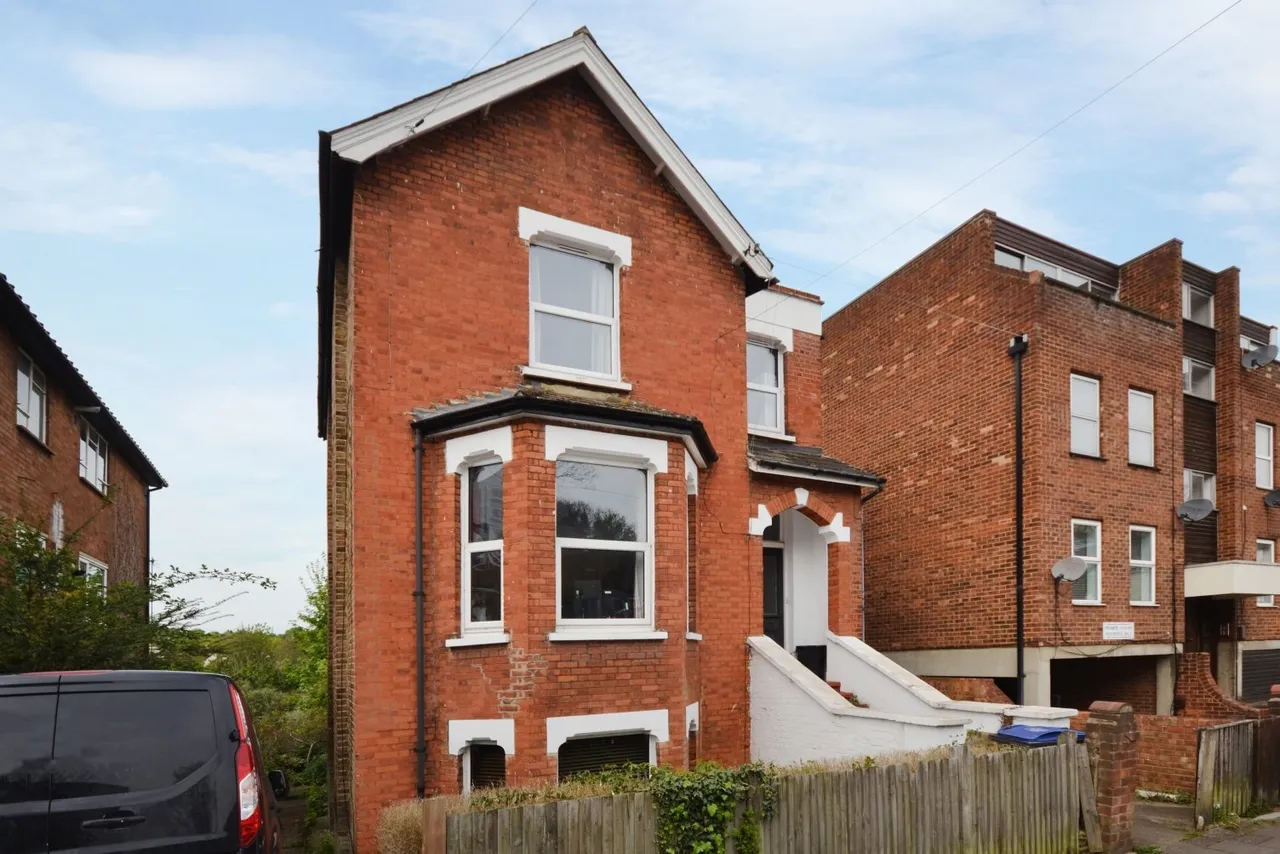 Ravensbourne Road, Bromley, BR1, photo 2