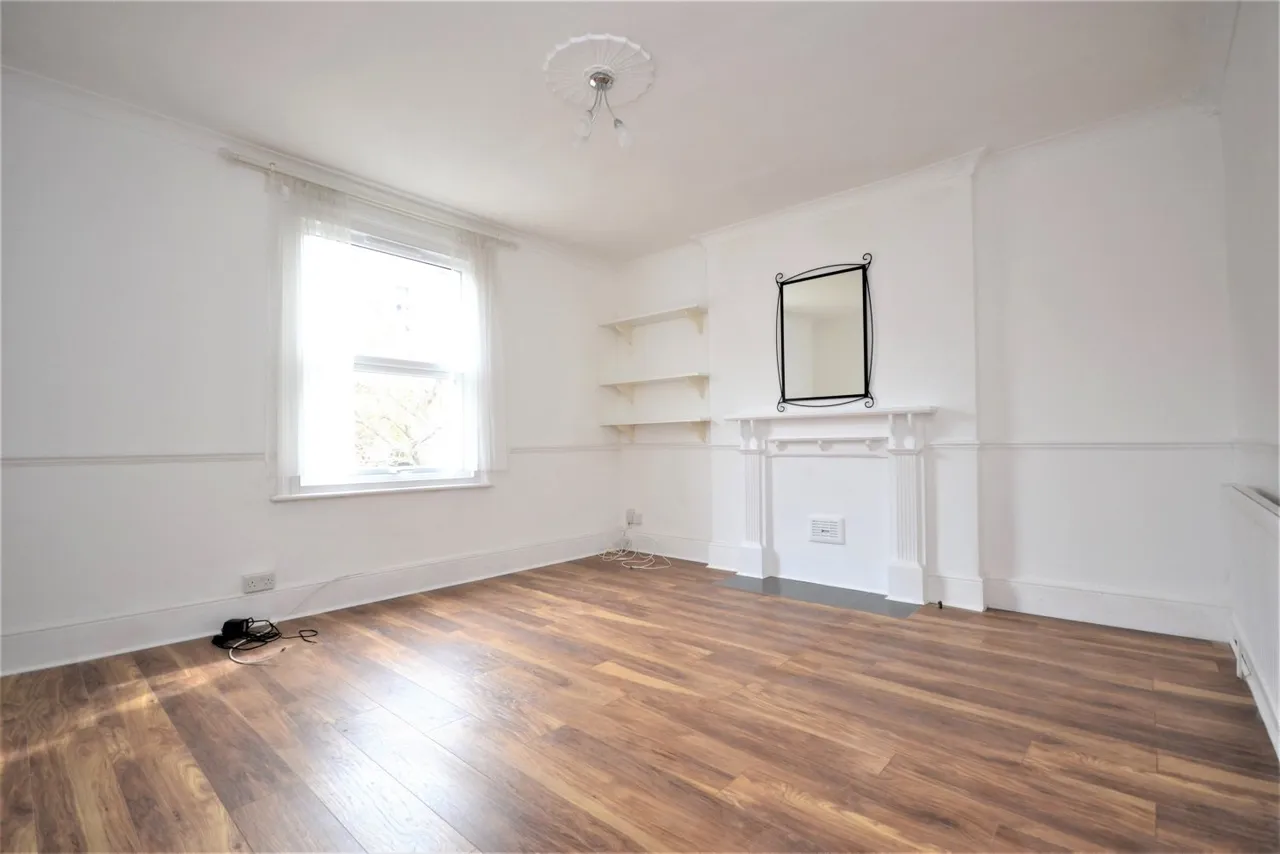 1 bed flat to rent — Ravensbourne Road, Bromley, BR1