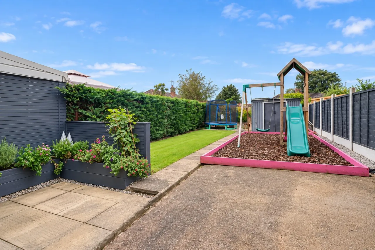 Bilton Way, Crewe, photo 16