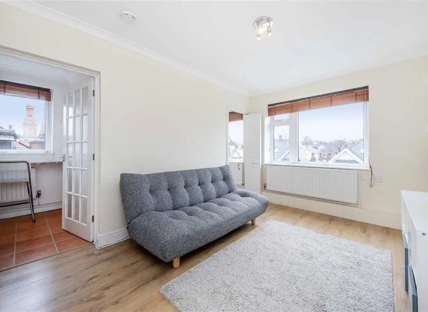 Rondu Road, Cricklewood, NW2, photo 2