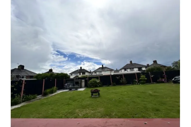 Bradwell Lane, Newcastle, ST5, photo 16