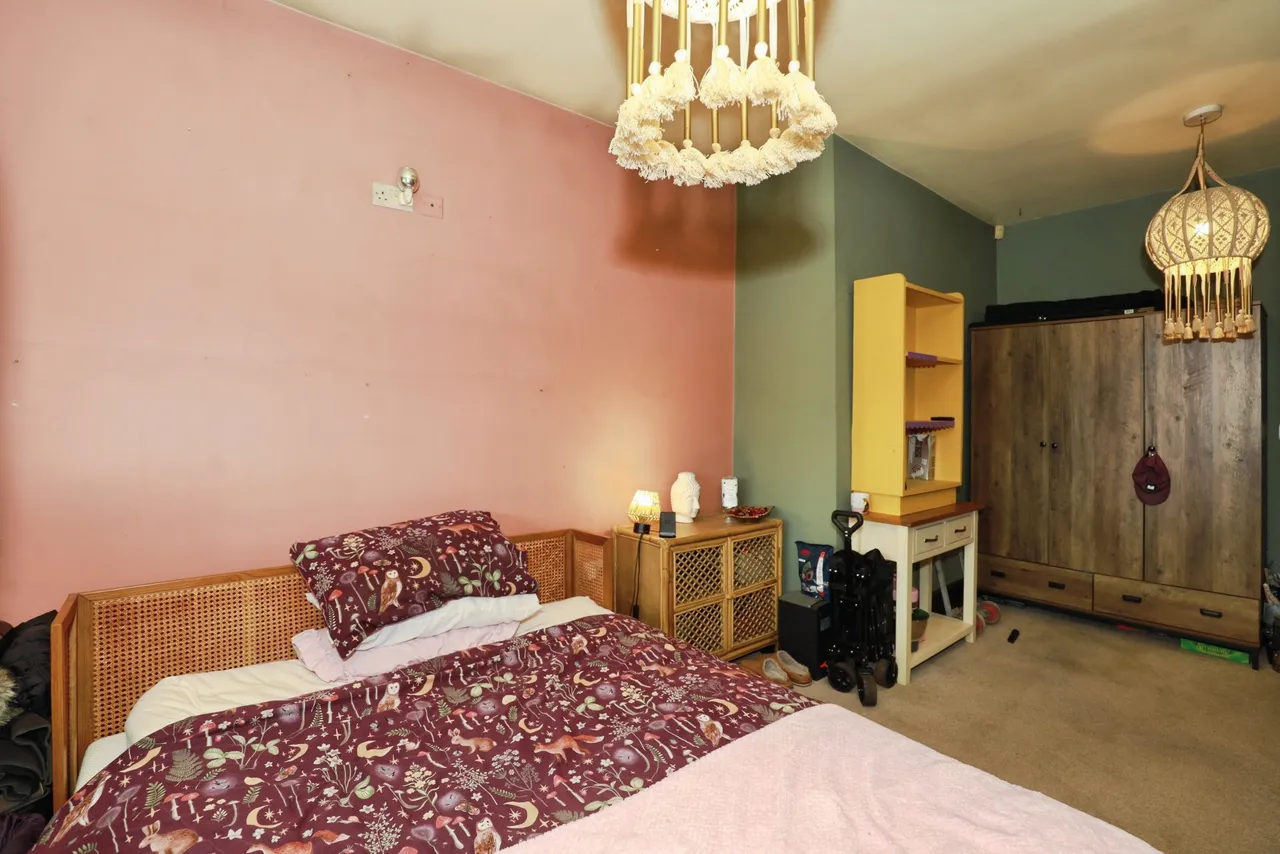 Bradwell Lane, Newcastle, ST5, photo 12