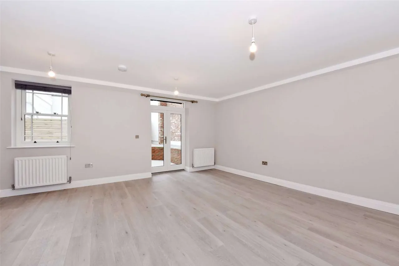 Station Road, Marlow, Buckinghamshire, SL7 1ST, photo 4
