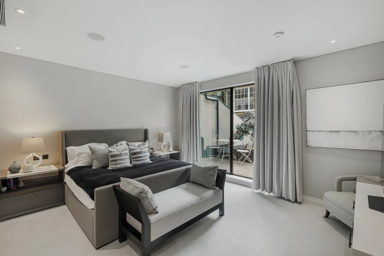 Cheval Place, Knightsbridge, London, photo 6