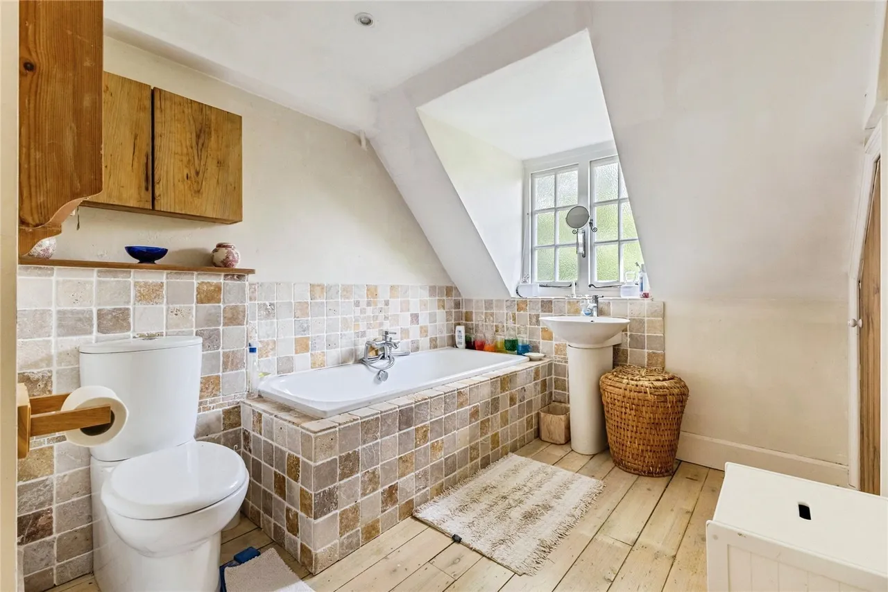 Bourton Road, Totnes, TQ9, photo 23
