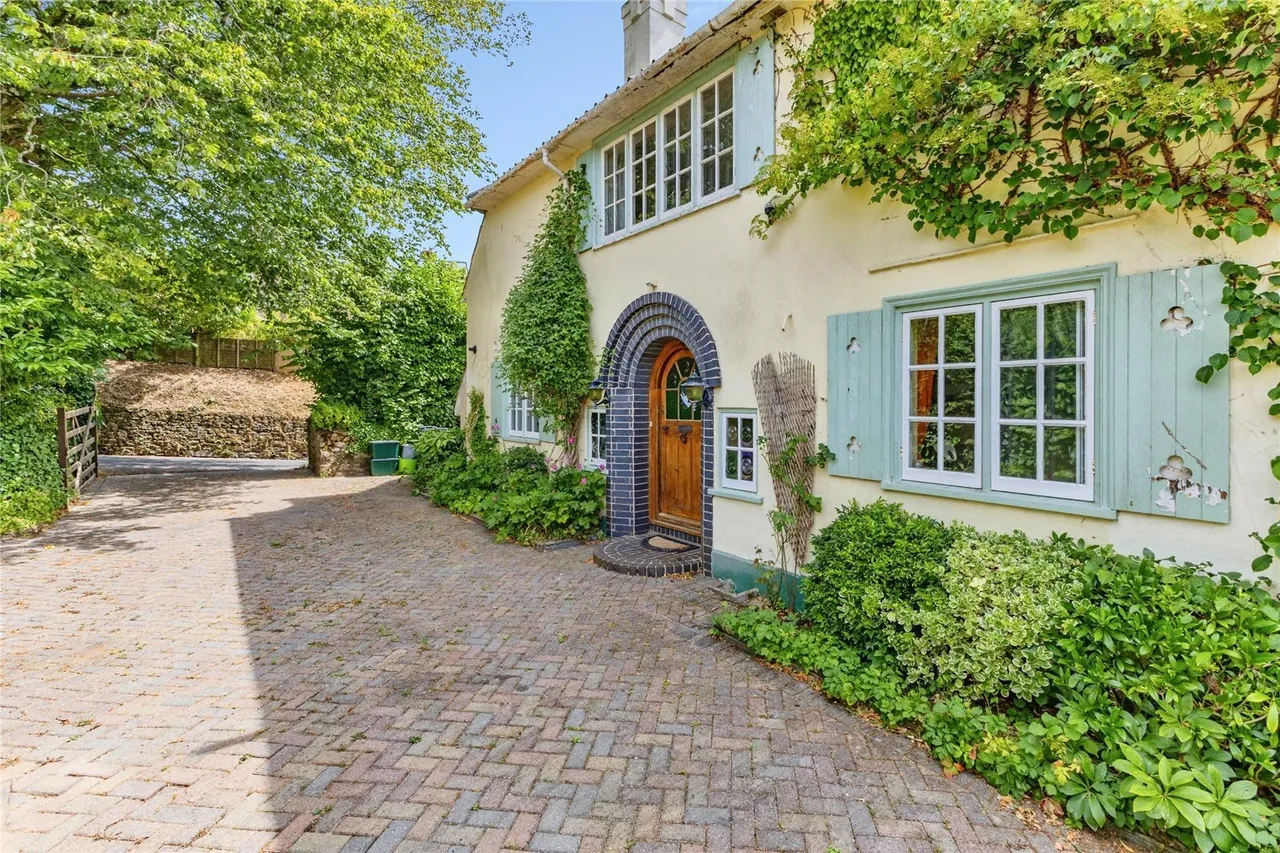 Bourton Road, Totnes, TQ9, photo 13