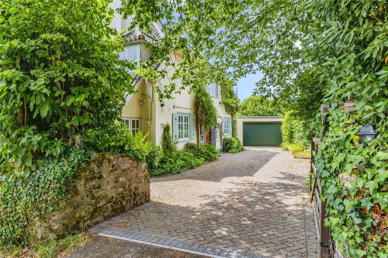 Bourton Road, Totnes, TQ9, photo 34