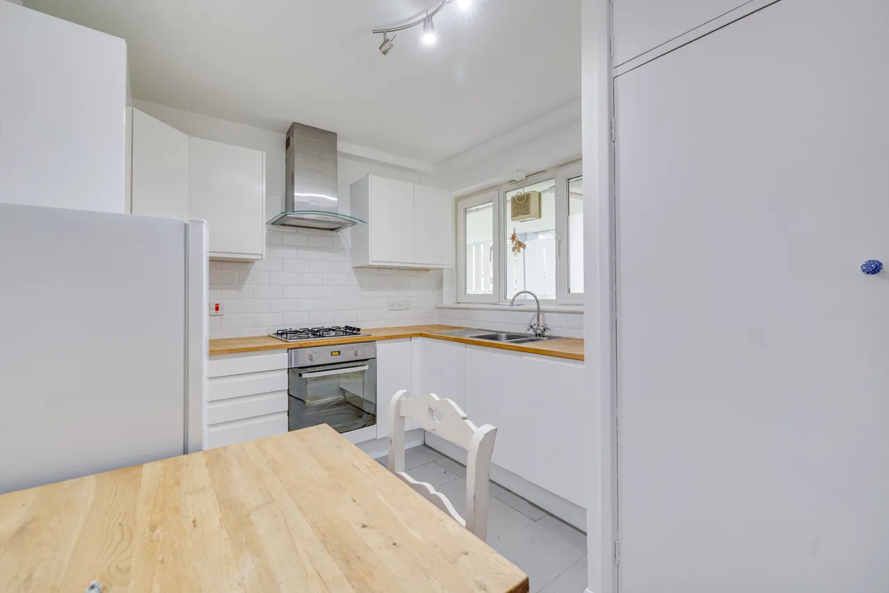 Estcourt Road, London, SW6, photo 9