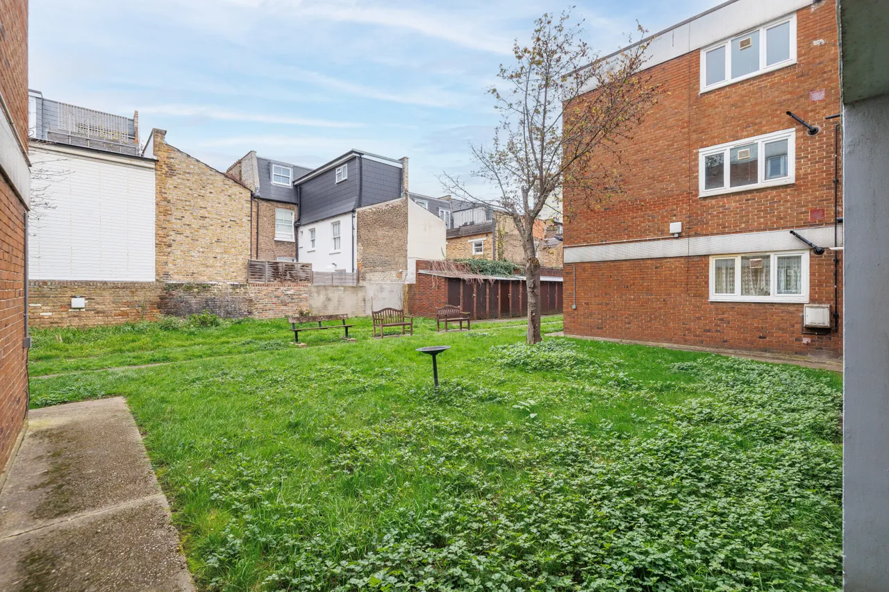Estcourt Road, London, SW6, photo 7