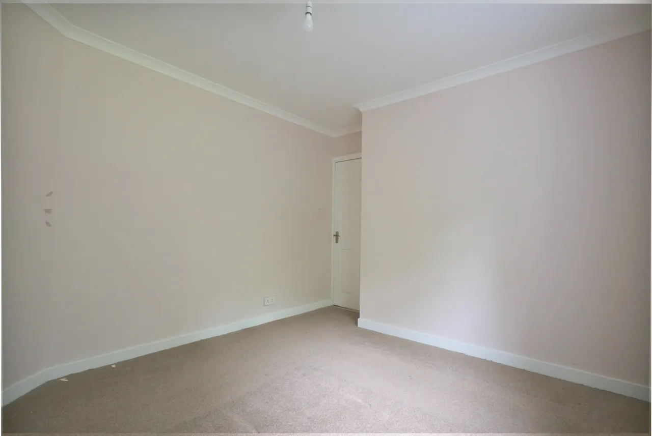 Dumbarton Road, Milton, Milton, G82 2UA, photo 24