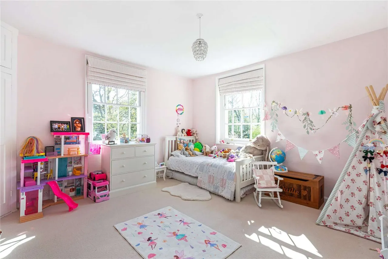 Pankridge Street, Crondall, GU10, photo 11
