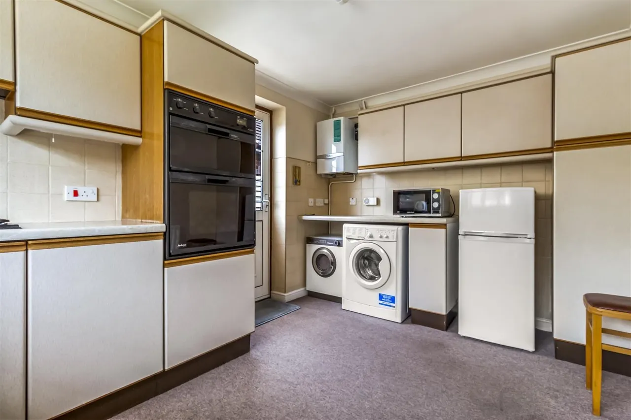 Park Drive, Rustington, photo 6