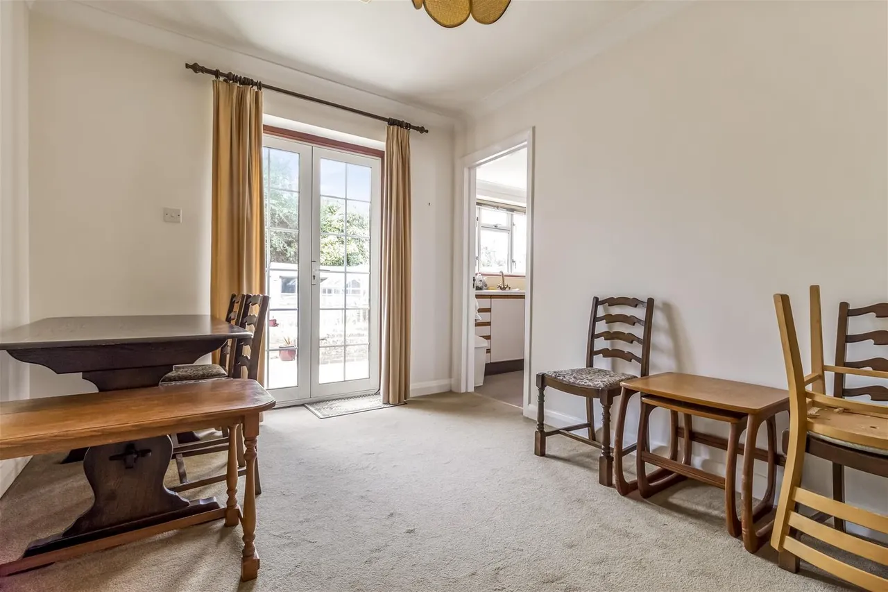 Park Drive, Rustington, photo 4