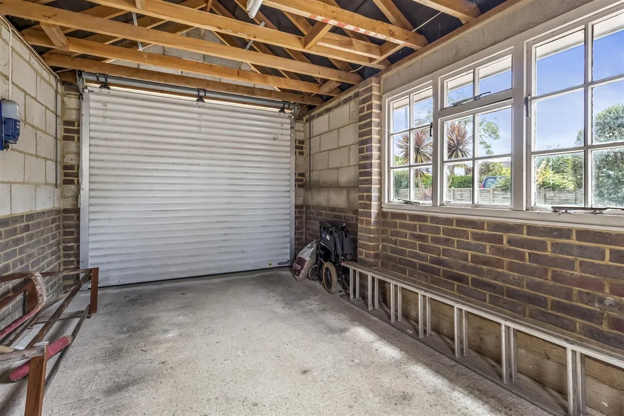 Park Drive, Rustington, photo 20