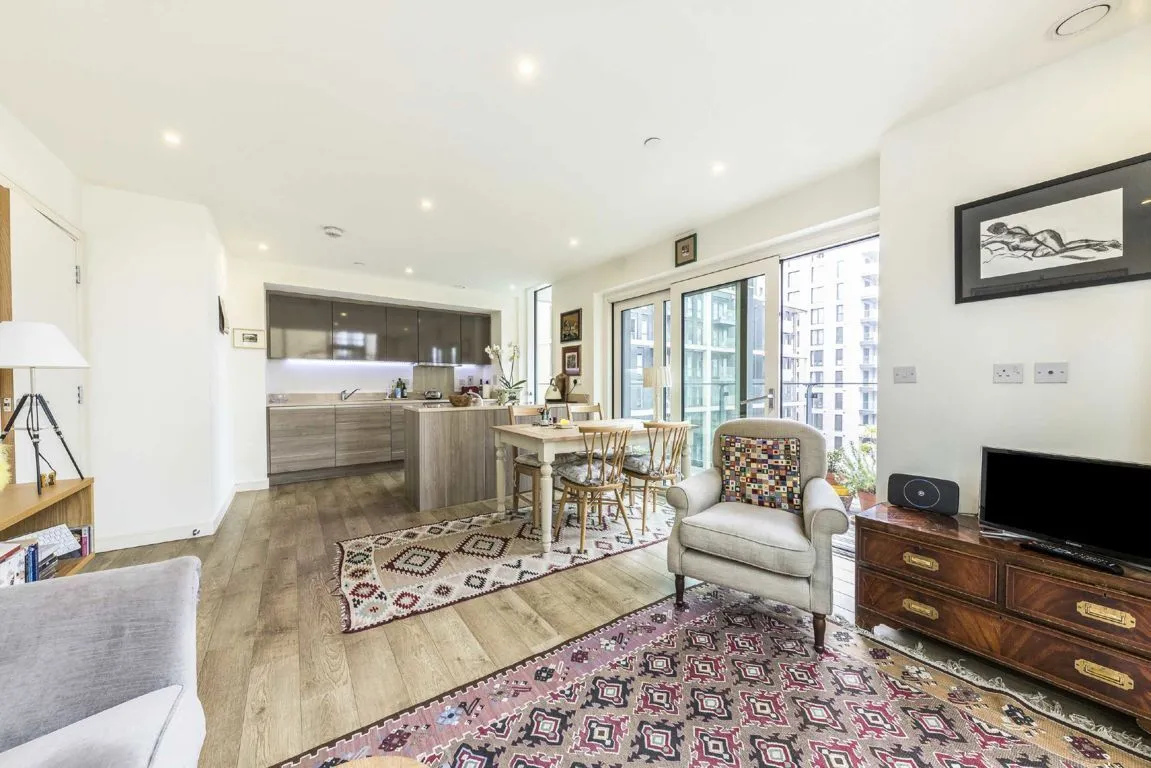 1 bed property to rent, Enterprise Way, SW18