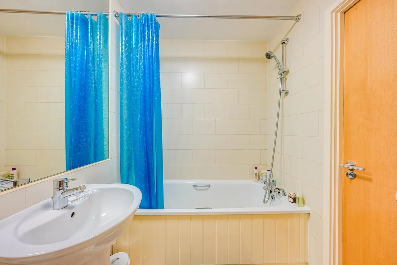 Woodgrange Road, London, E7, photo 11