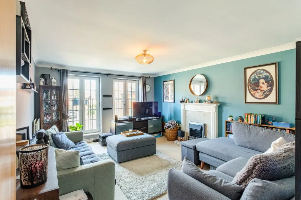 Robin Mews, Loughborough, LE11, photo 4