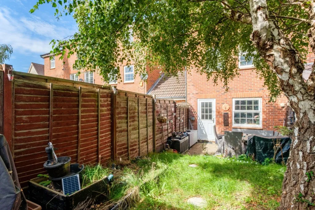Robin Mews, Loughborough, LE11, photo 9