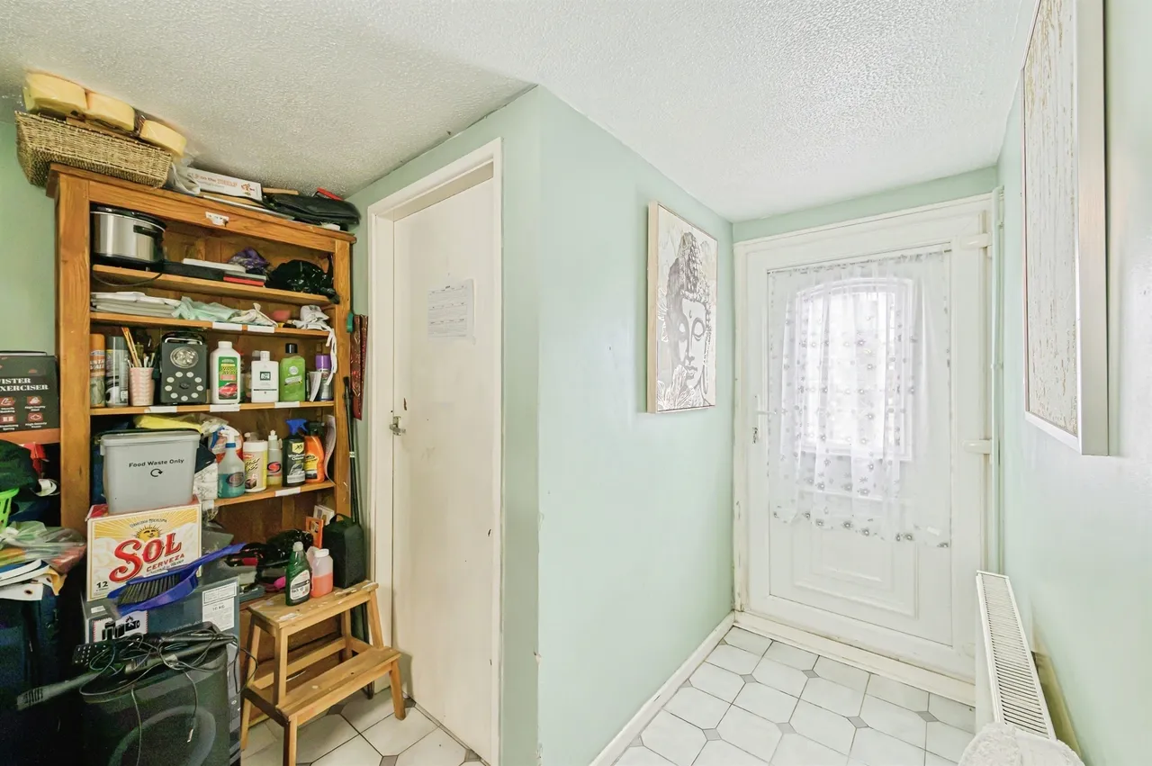 Arden Road, Hockley, B77, photo 7