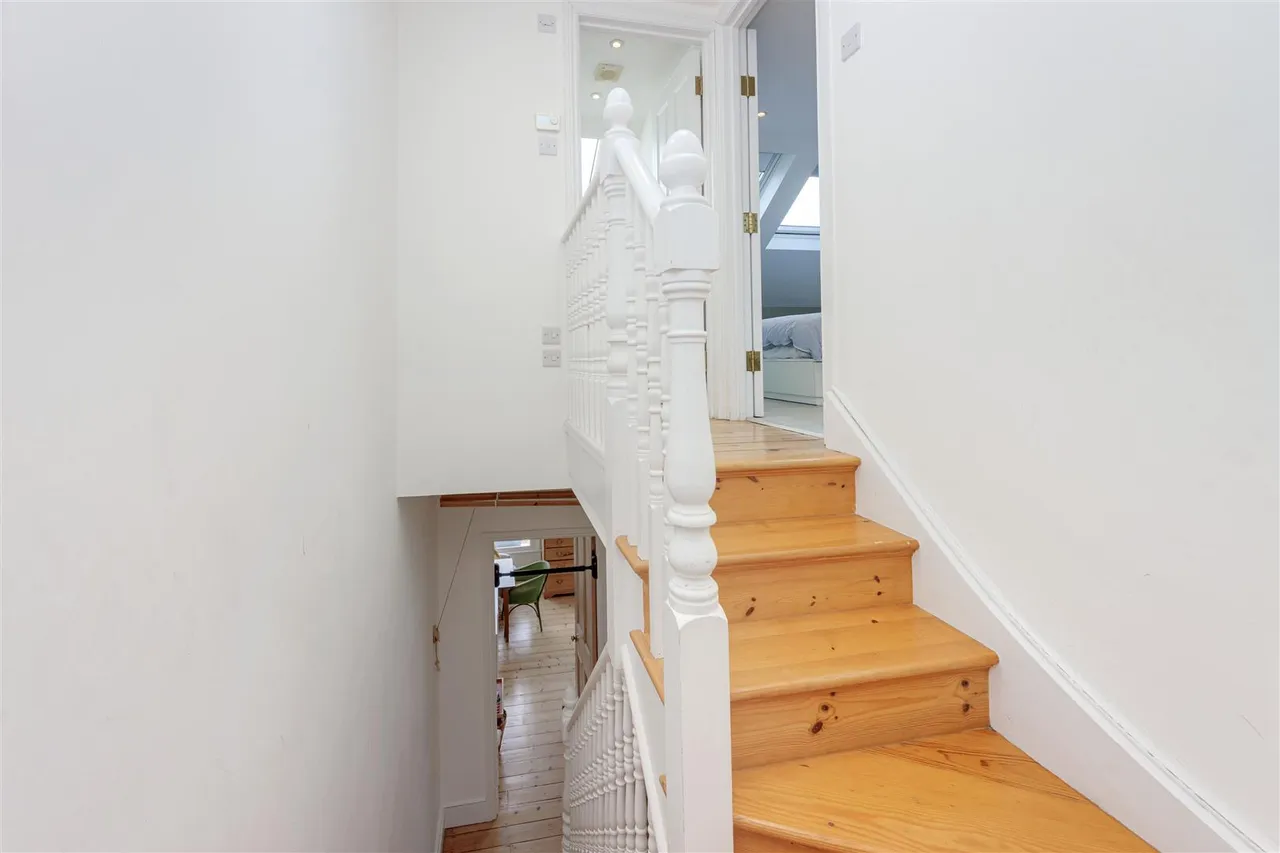 Despard Road, London, N19, photo 20
