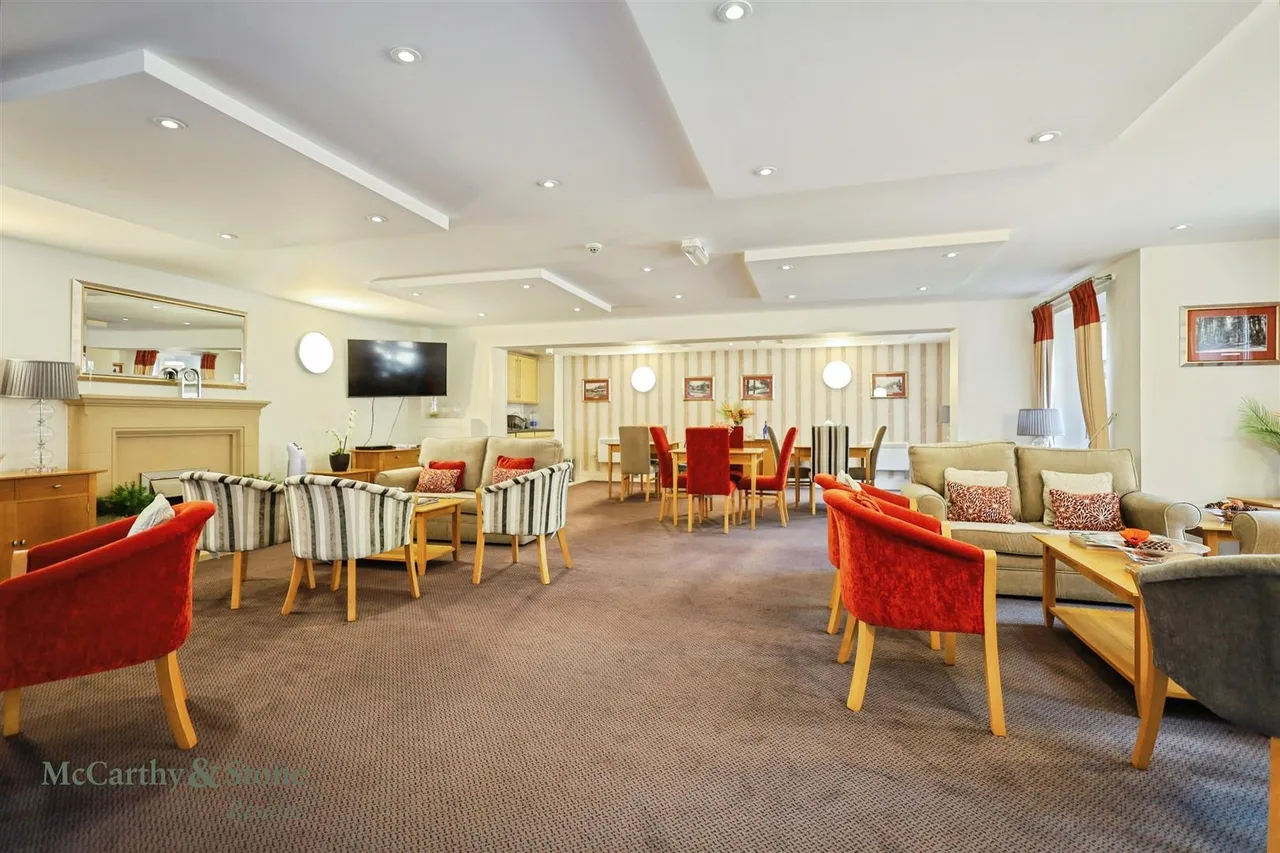 Mutton Hall Hill, Heathfield, TN21, photo 10