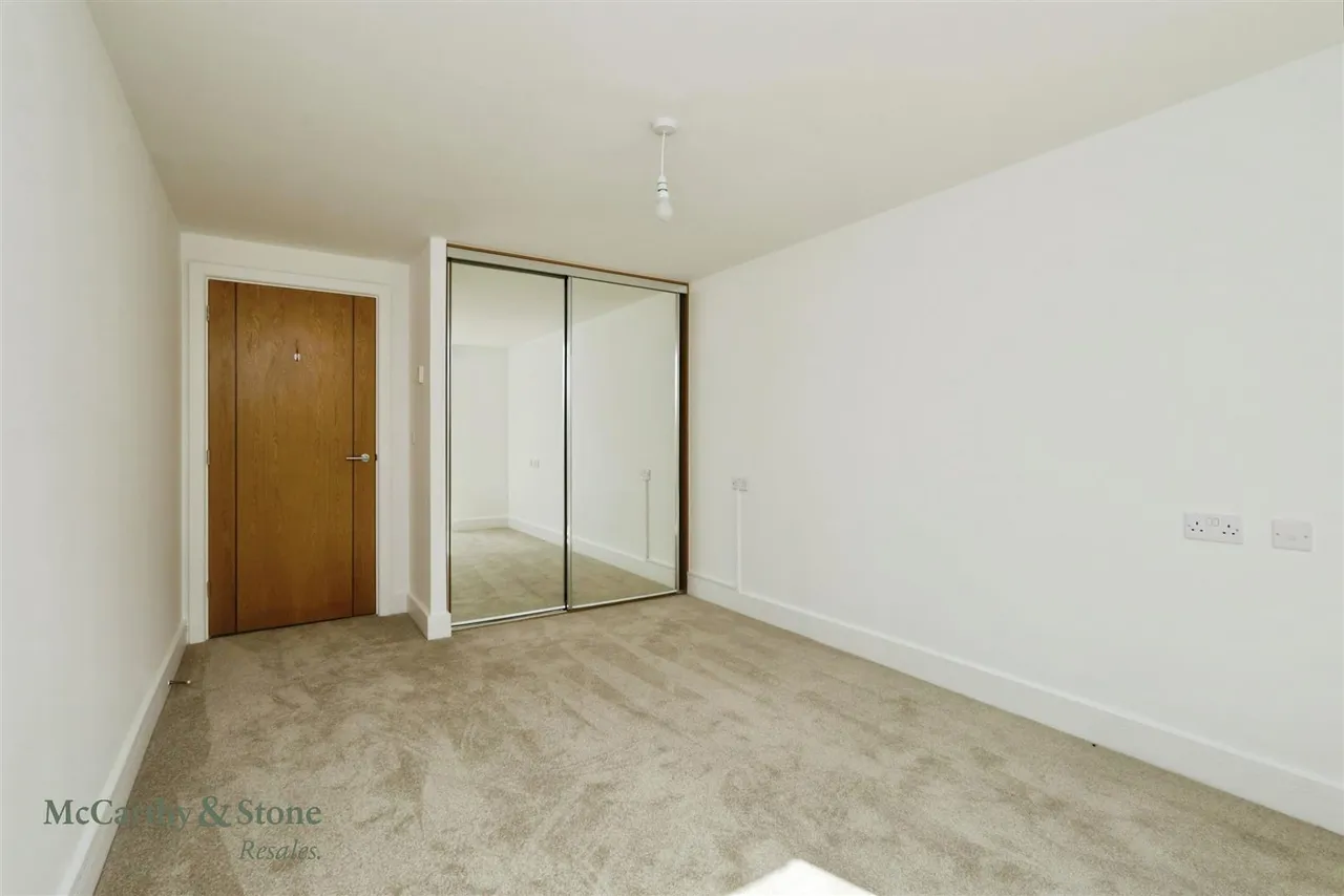 Mutton Hall Hill, Heathfield, TN21, photo 7