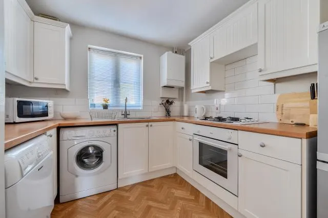 Pembroke Place, Bampton, OX18, photo 7