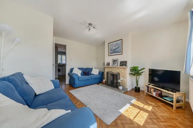 Pembroke Place, Bampton, OX18, photo 5