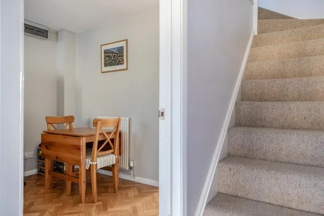 Pembroke Place, Bampton, OX18, photo 3