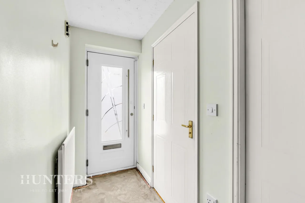 Quantock Drive, Oldham, OL8, photo 2