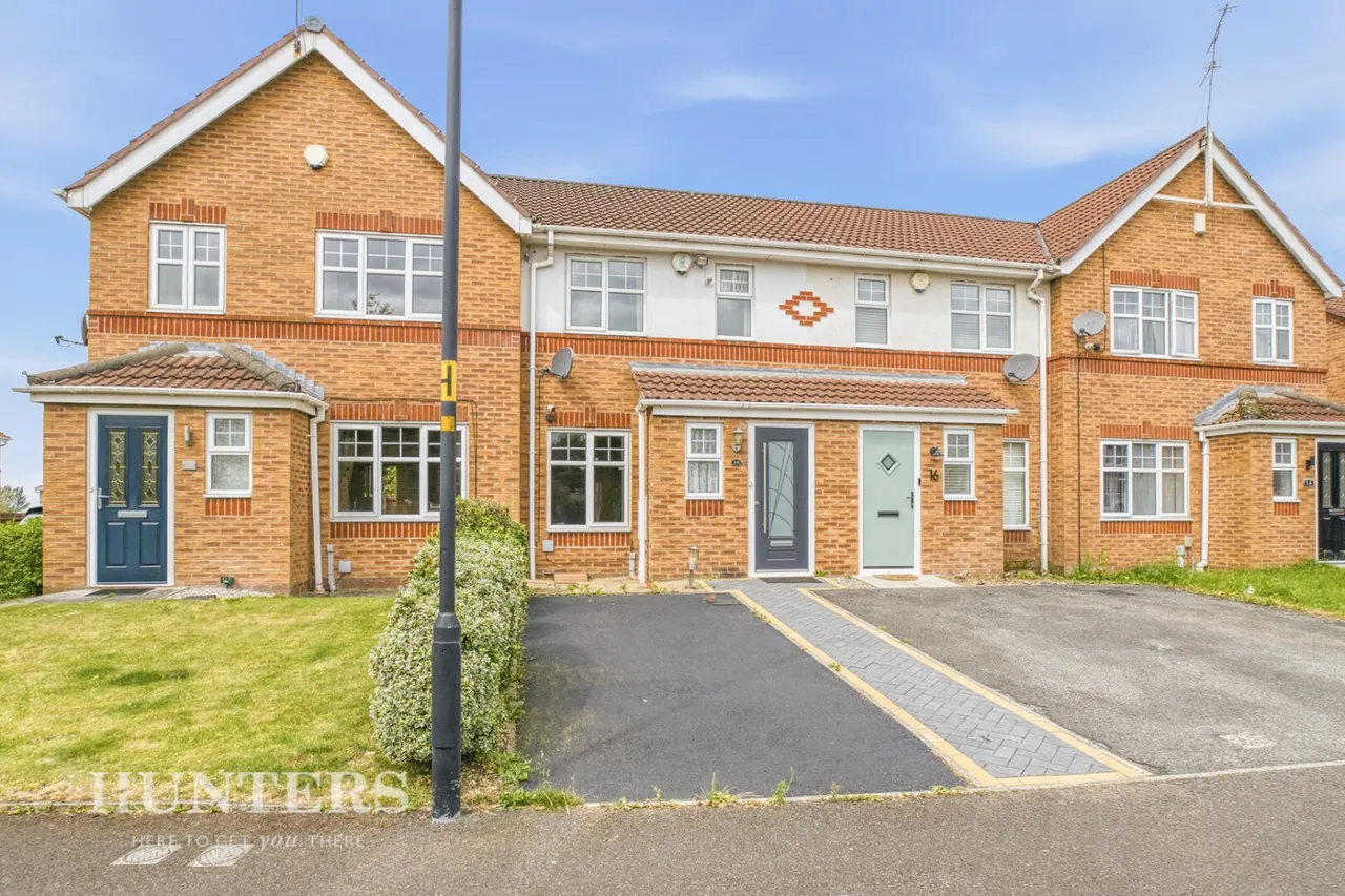 2 bed house for sale, Quantock Drive, Oldham, OL8