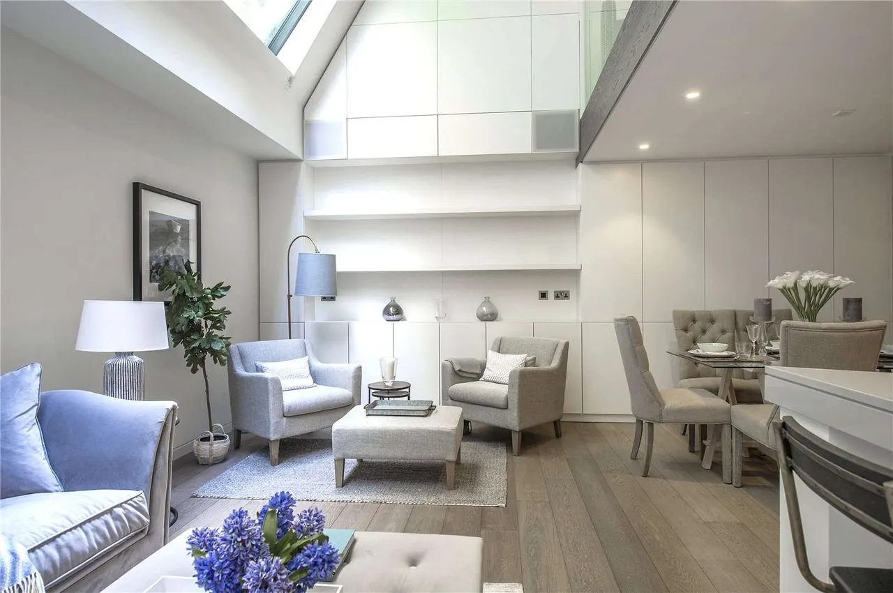 2 bed flat to rent — Gilston Road, London, SW10 9SJ
