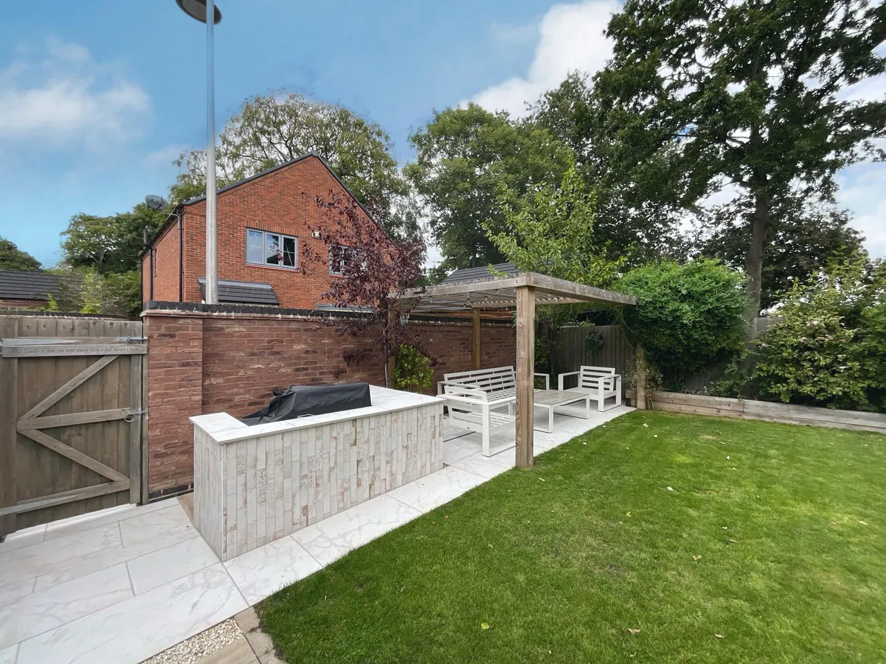 Blackburn Close, Nottingham, NG4, photo 27