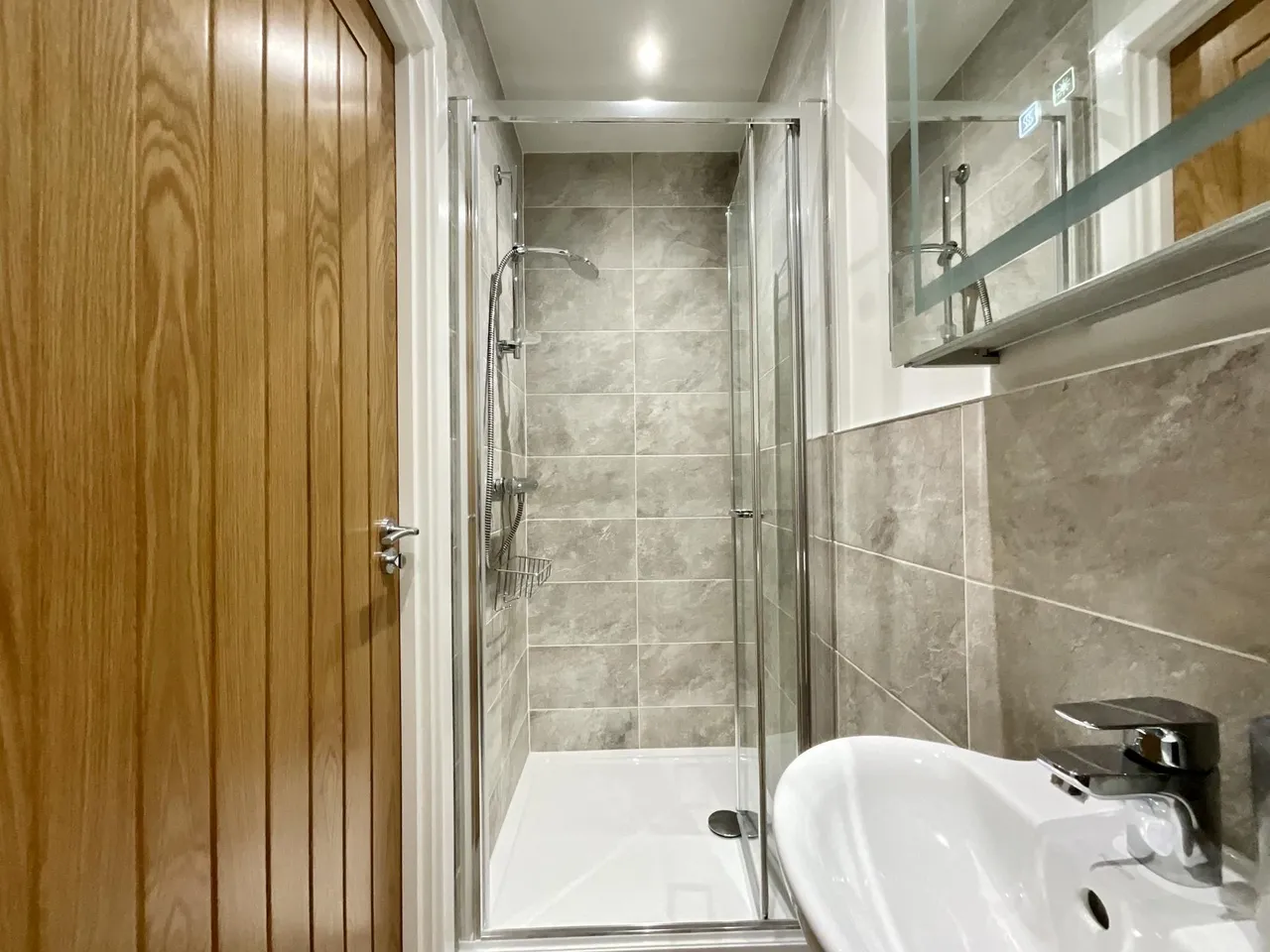 Blackburn Close, Nottingham, NG4, photo 15
