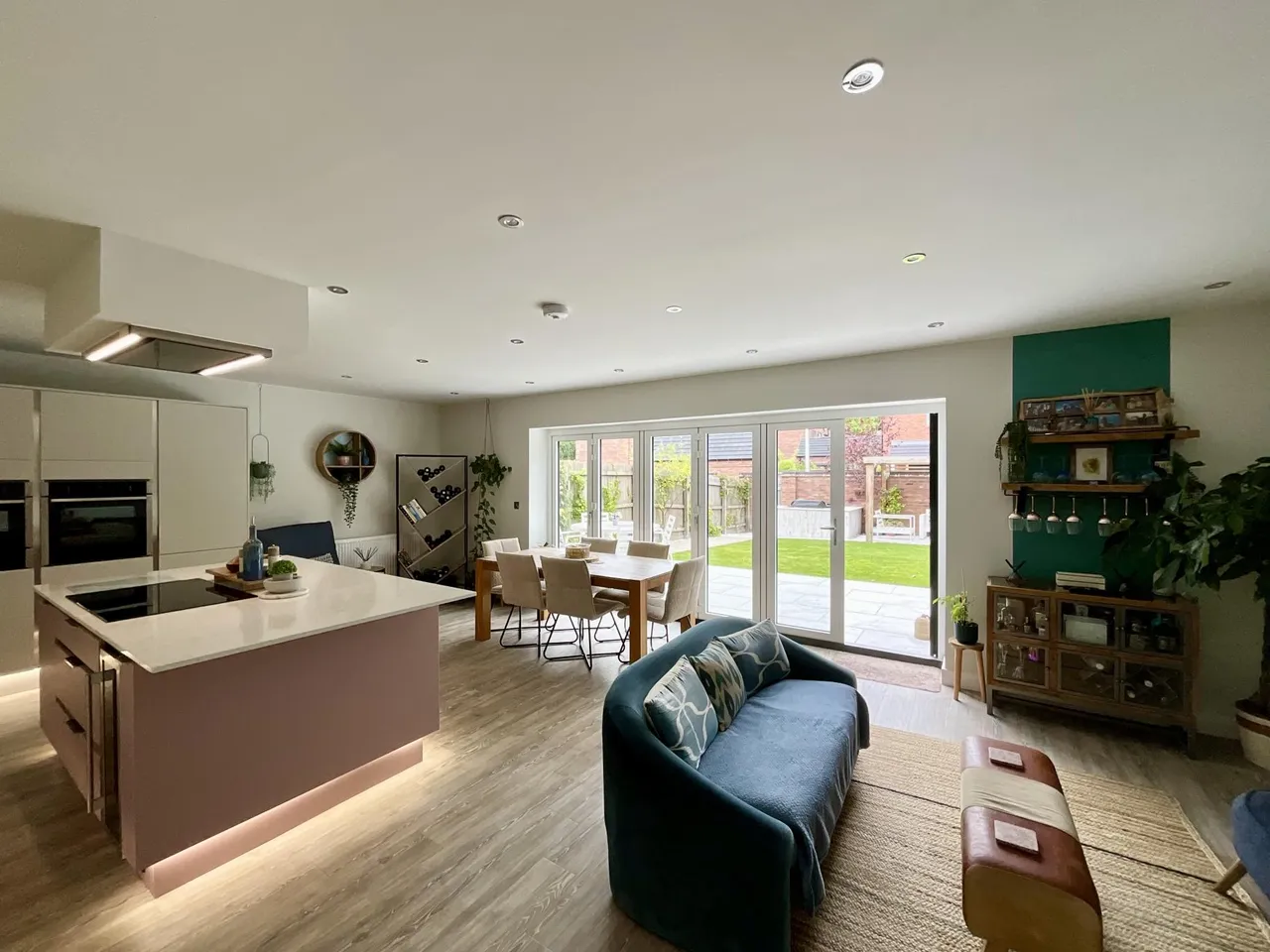 Blackburn Close, Nottingham, NG4, photo 3