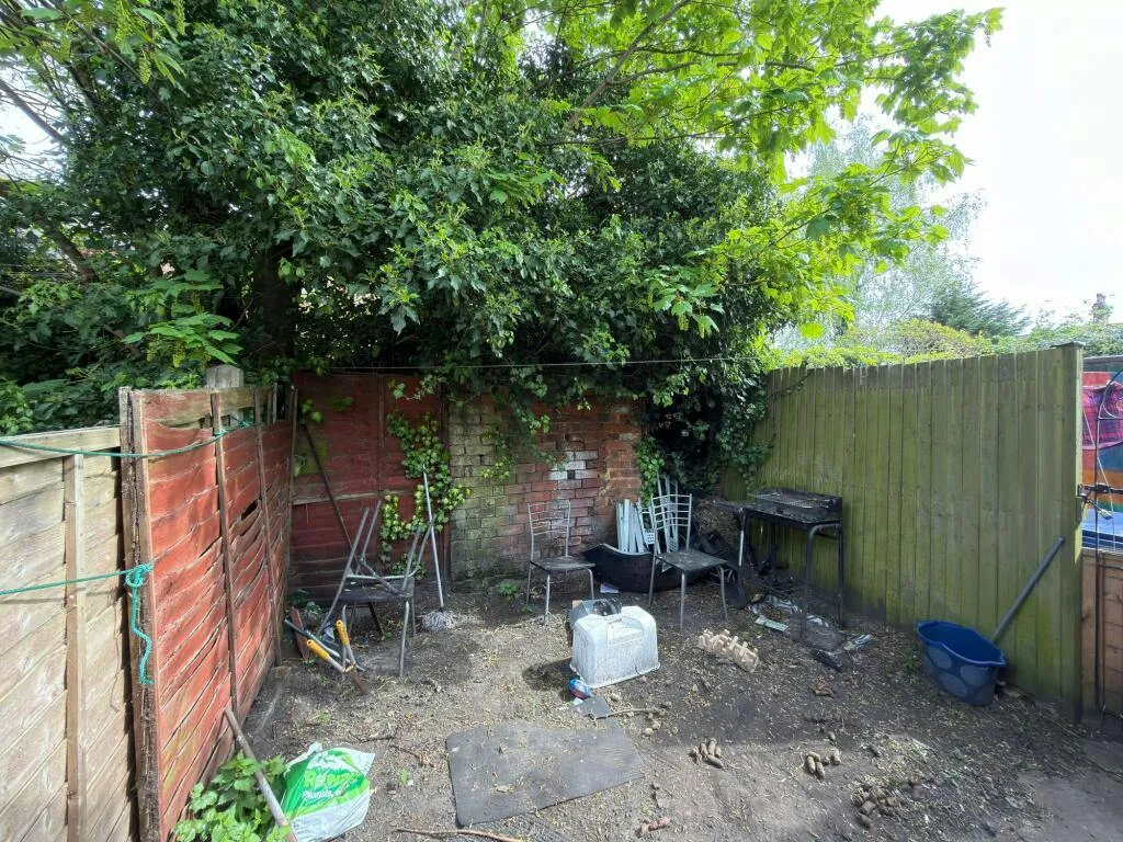 Uxbridge Street, Burton-On-Trent, DE14, photo 5
