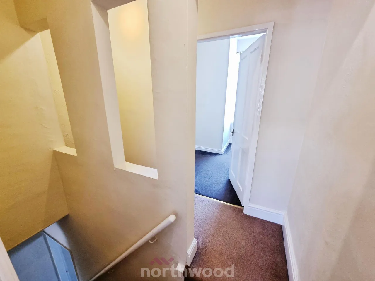 Alexandra Road, Balby, DN4, photo 16
