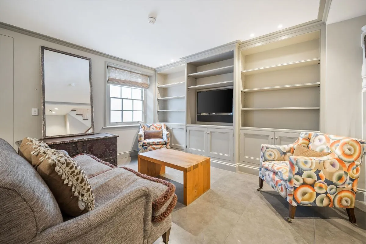 Burnsall Street, London, SW3, photo 15