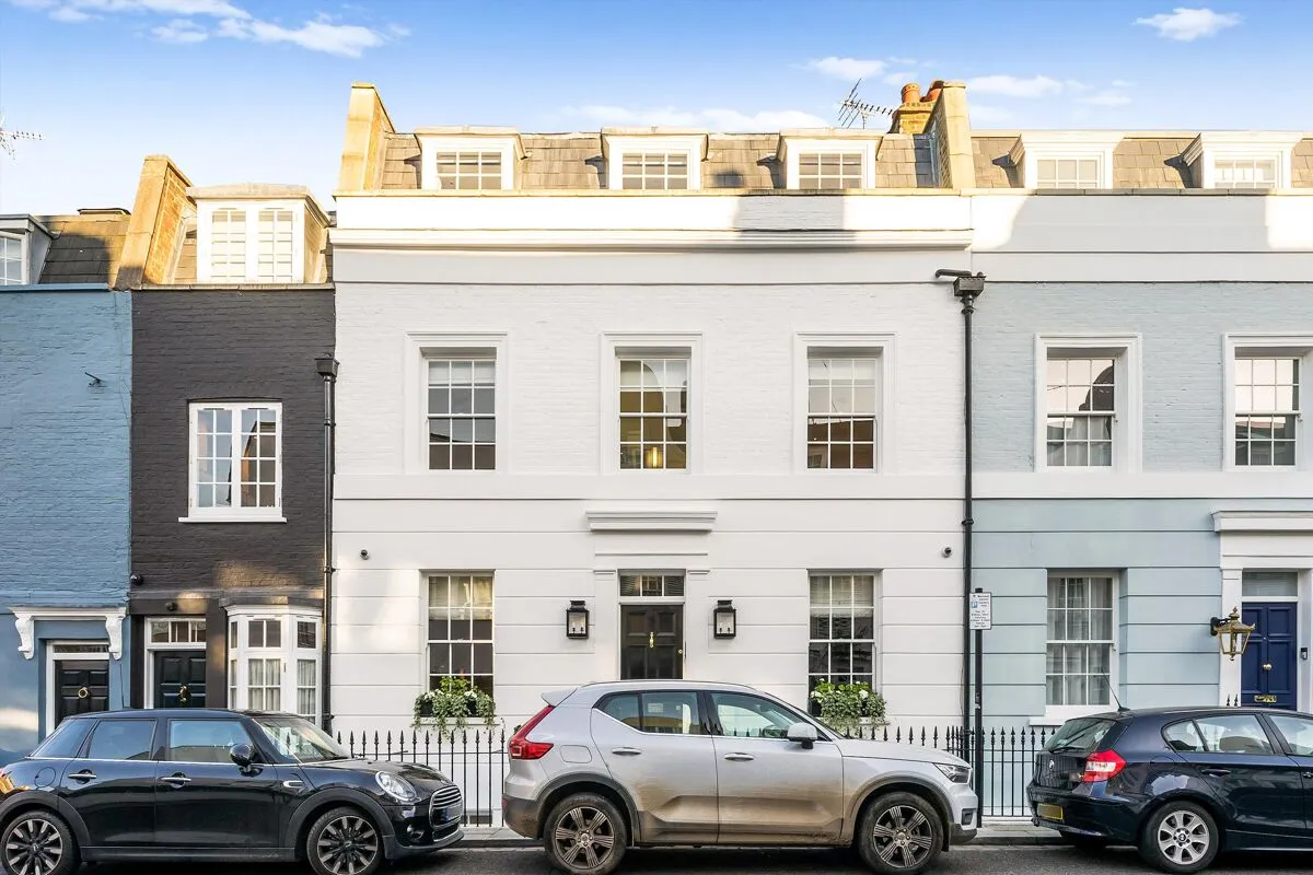 3 bed house to rent, Burnsall Street, London, SW3